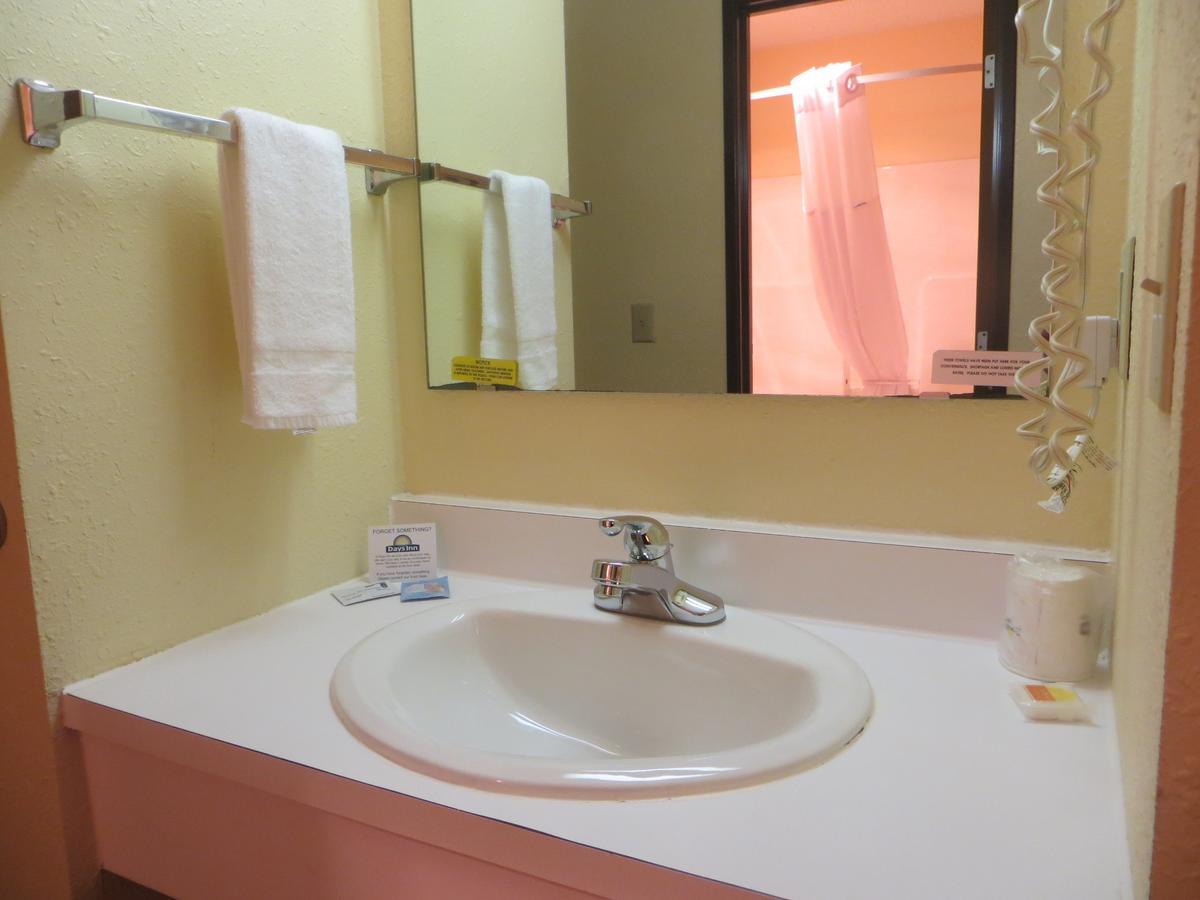 Days Inn By Wyndham Jackson Habitación foto